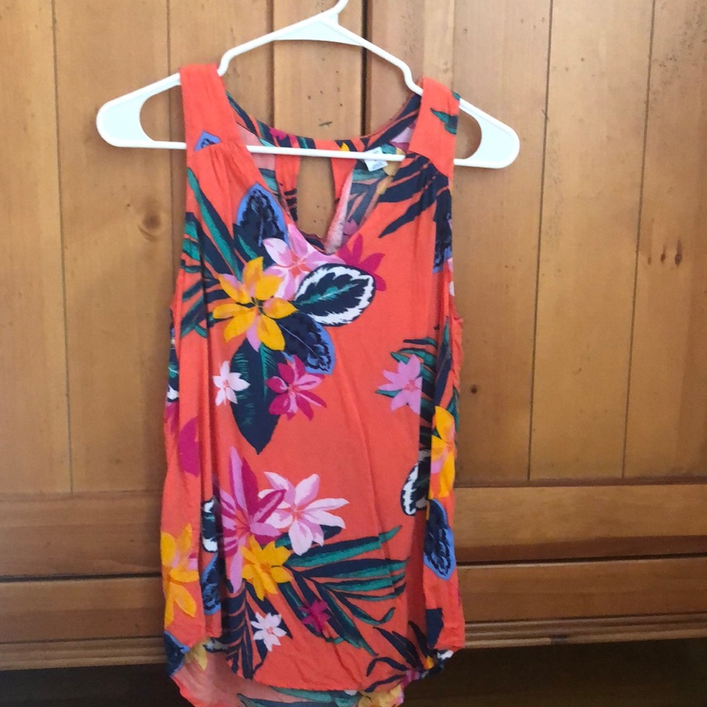 Hawaiian tank